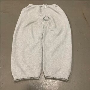 Gray Hanes Sweatpants - Comfortable Everyday Bottoms
